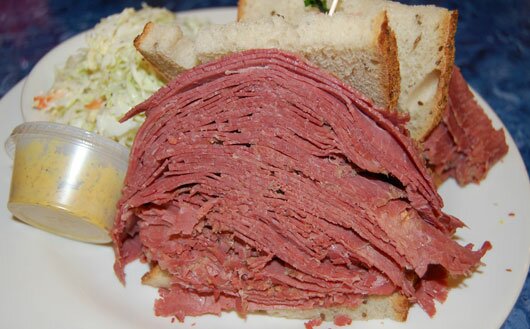 harolds-cornedbeef harolds-cornedbeef
